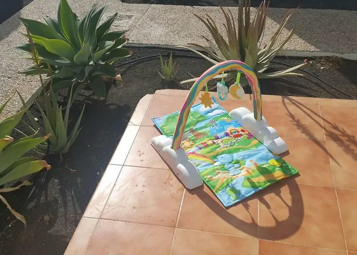 Bungalow King * بويرتو ذيل كارمين